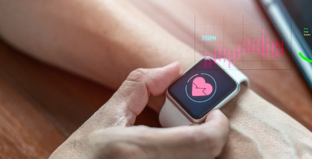 Wearable Devices Monitoring Health in Real-Time